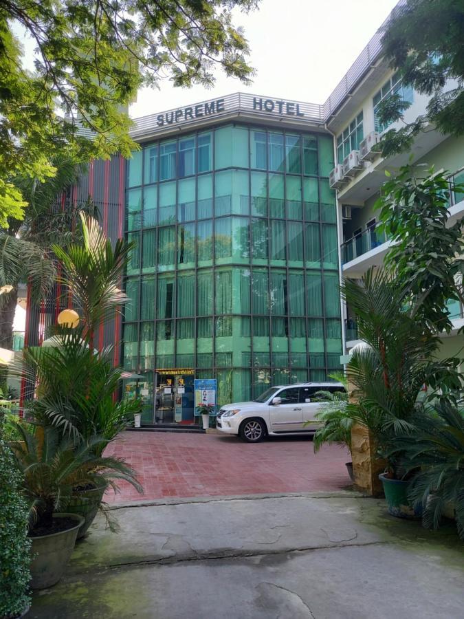 Supreme Hotel Янгон Экстерьер фото